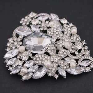 crystal brooch wedding hair brooch pearl and crystal brooch silver brooch pin wedding dress broach rhinestone brooch pin Large cake brooch