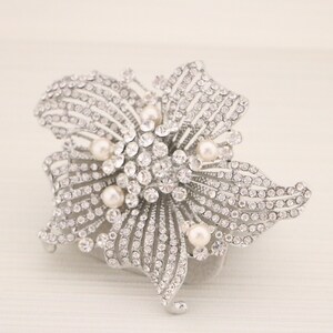 Wedding brooch pin Silver Pearl brooch pin Rhinestone brooch pin Wedding belt dress brooch Wedding hair brooch Bridal accessories brooch pin image 3