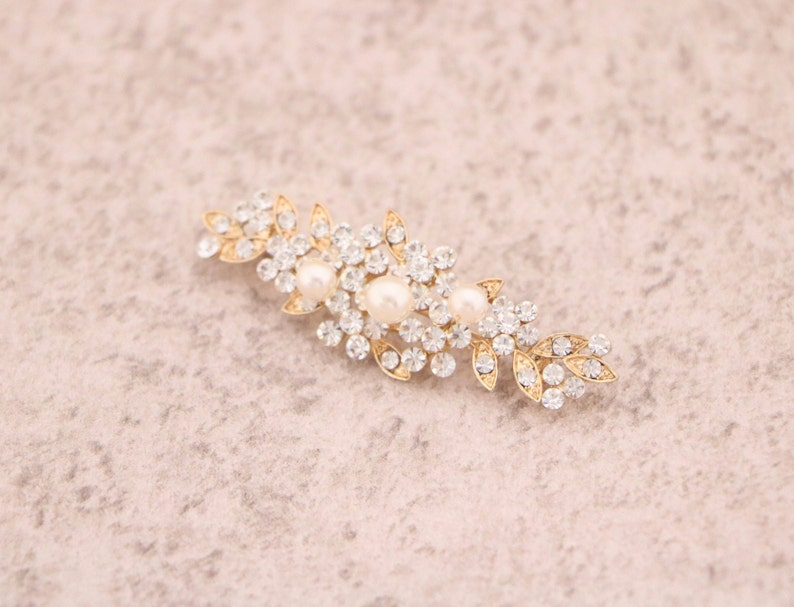 Gold Bridal dress brooch pin Small Wedding brooch pin Bridesmaid dress belt brooch Bridal Pearl brooch pin Flower girl dress sash brooch pin image 3