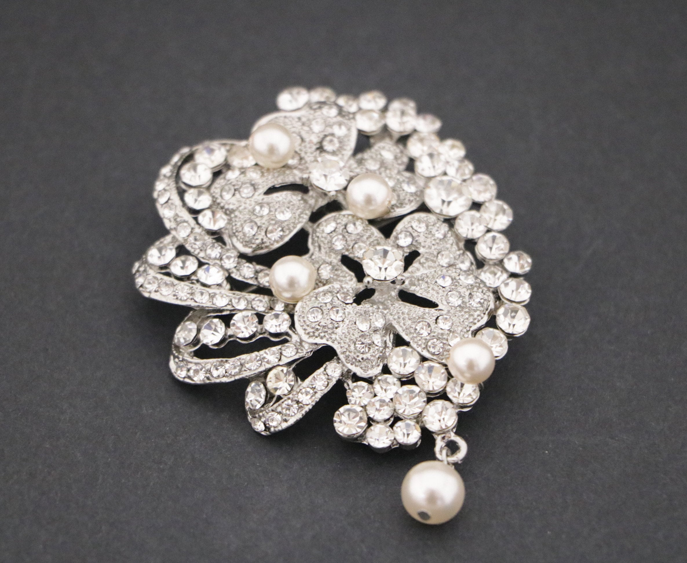 Broche en cristal robe de mariée broche avec cristaux de Etsy