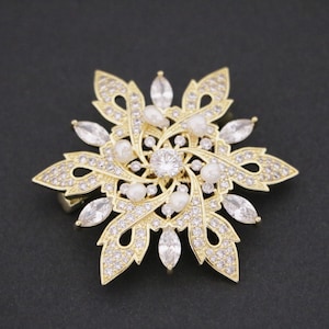 Gold cake brooch Silver Brooch pin Rhinestone brooch Bridal dress brooch Wedding belt brooch Wedding hair brooch for wedding dress jewelry