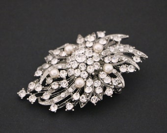 Bridal dress sash brooch wedding hair brooch silver brooch pin pearl and crystal brooch wedding belt brooch pearl and rhinestone brooch Boho