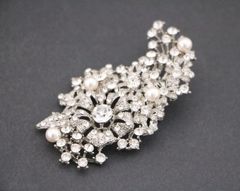 pearl and crystal brooch brooch pin with crystals wedding dress broach wedding hair brooch bridal brooch pin silver brooch pin cake brooch