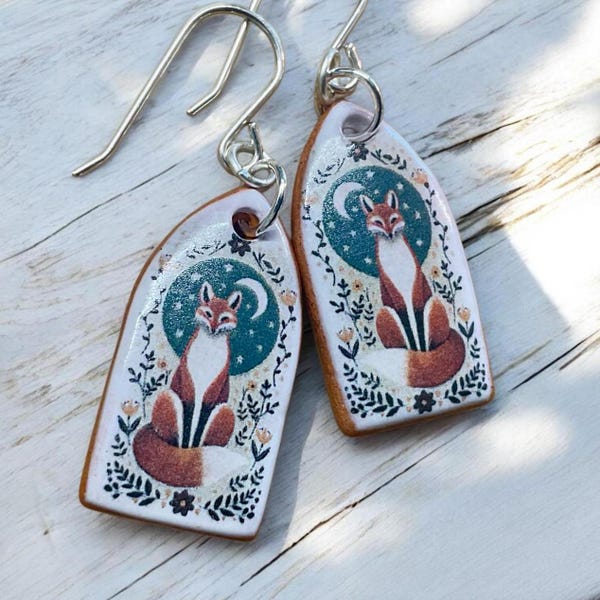 Pendientes de zorro hechos a mano: joyería de terracota con ganchos de plata de ley