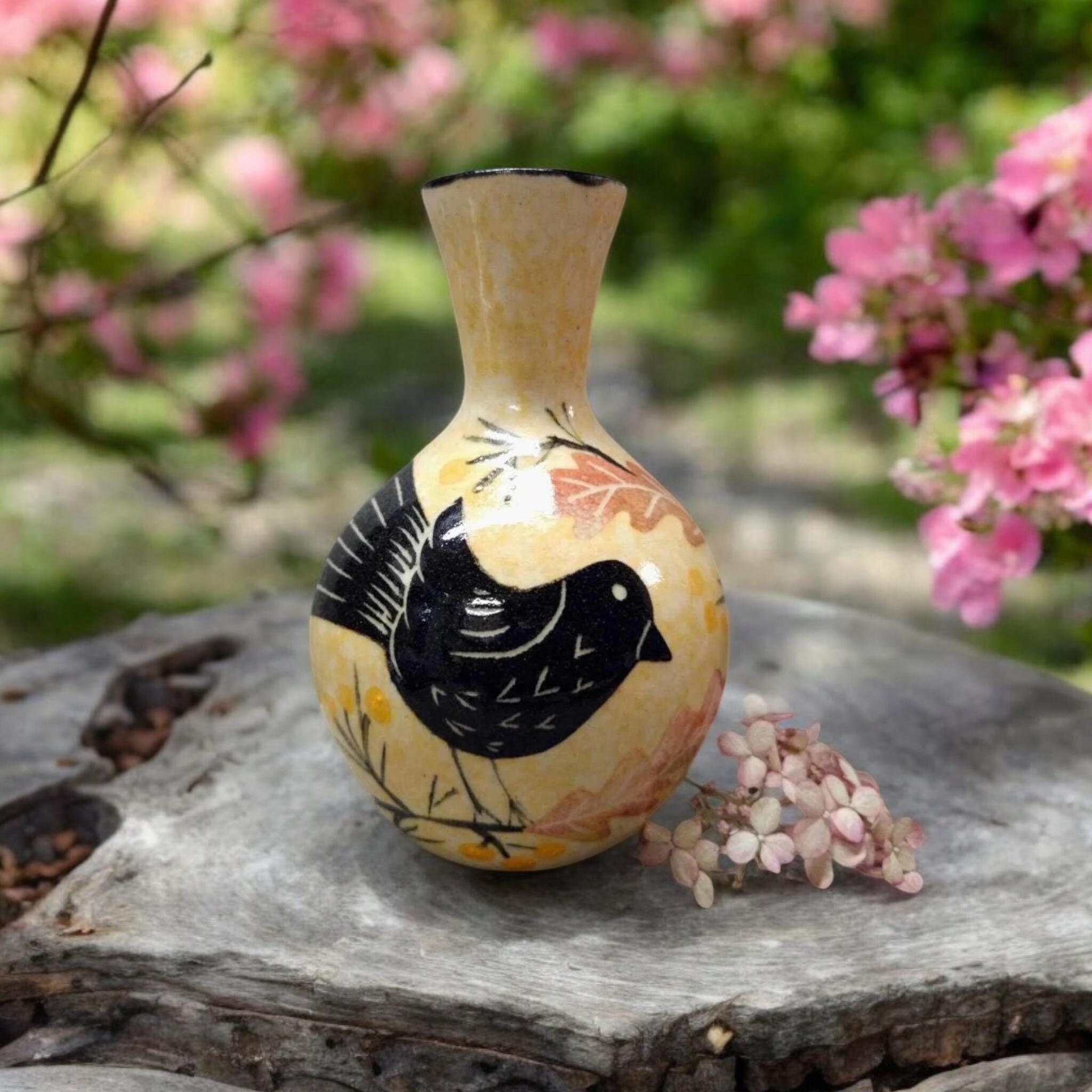 鳥と花の花瓶 - 手作り陶器の花瓶 - 民芸陶器の花瓶 - カラフル