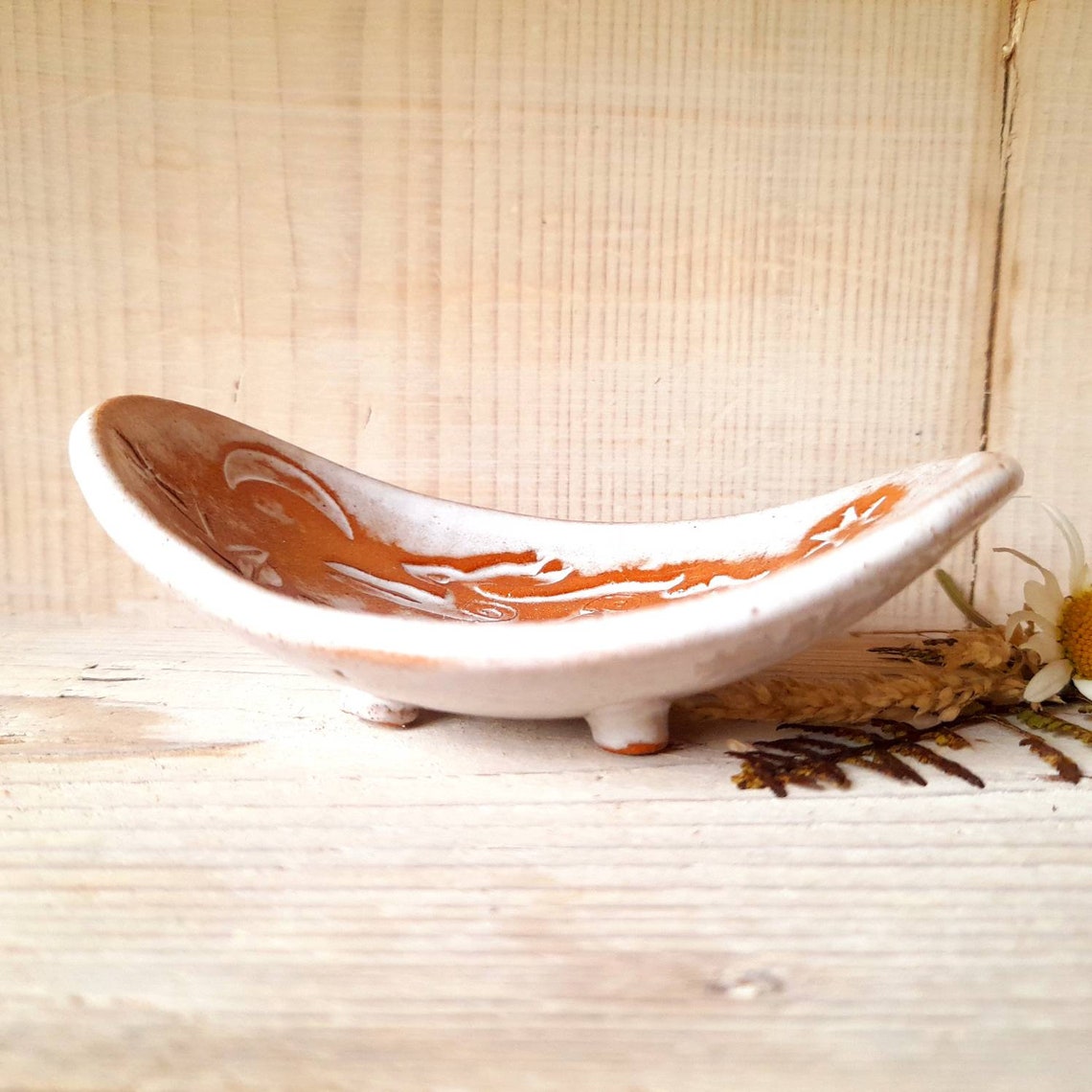 HARE SOAP DISH Rustic Stoneware Soap Dish Oval Pottery Etsy