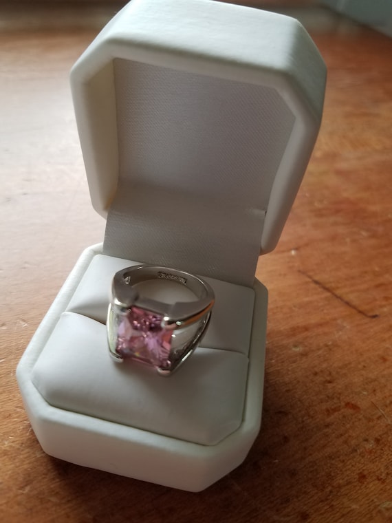 Pink ring Lia Sophia 7 size ring
