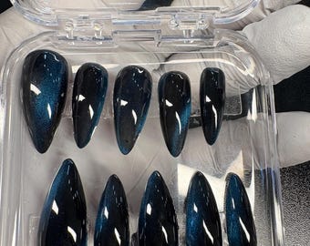 Midnight Teal Cat Eye Press On Nails | Magnetic Velvet Gel Polish |Handmade Luxury Almond Nails |Reusable Dark Glam Press Ons |HEMA FREE