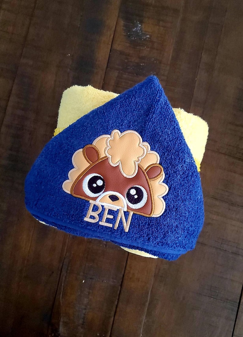 Character Hooded Towel Boys Hooded Towel Girls Hooded Towel Unique Gift Personalized Pool Towel Beach Towel Towels for Kids