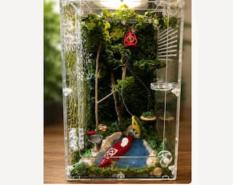 Custom Jumping Spider Enclosure | Personalized Spider Habitat | Handmade Terrarium | Choose Your Own Theme