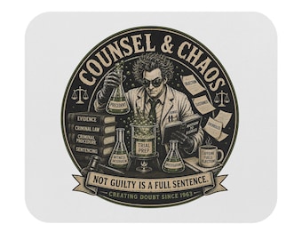 Counsel & Chaos Advocaat Wetenschapsillustratie Muismat | Juridische humor, geen schuldig ontwerp