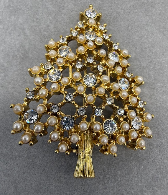 Vintage Eisenberg Ice Christmas Tree Brooch