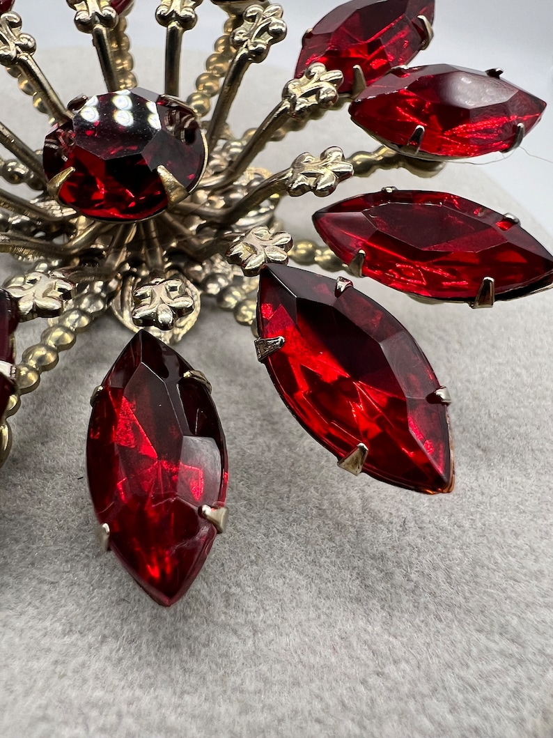 Ruby Stone Brooch Vintage Red Ruby Pronged Rhinestone Floral Brooch - Etsy
