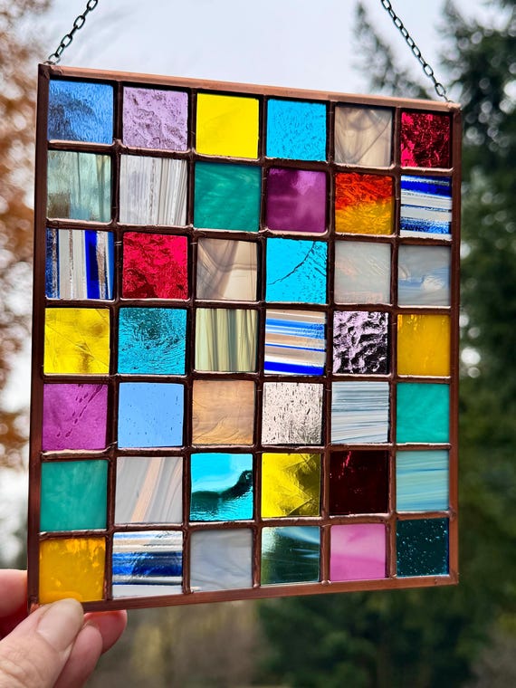Jewelbox Rainbow Grid Panel