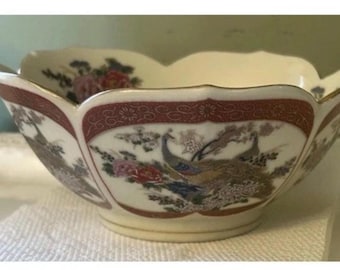 Sathuma Style Japan Decorative Collectible Bowl Japanese Floral Peacock Design