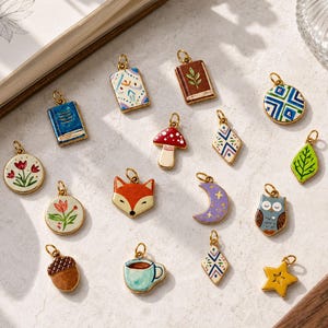 Cottagecore-Emaille-Anhänger, Natur-Anhänger-Kollektion, Pilz-Blatt-Fuchs-Eule-Kaffee-Anhänger, süßer Goldanhänger für Armband und Halskette