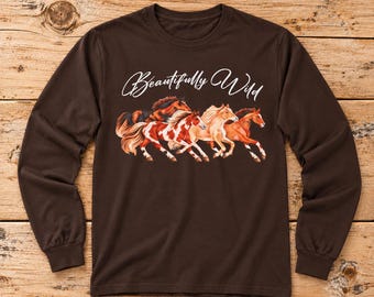 Horse Tee Shirt Women Equestrian Clothing Wild Mustang Graphic Shirt Watercolor Design Running Pony Crewneck Pullover Western Themed Ranch