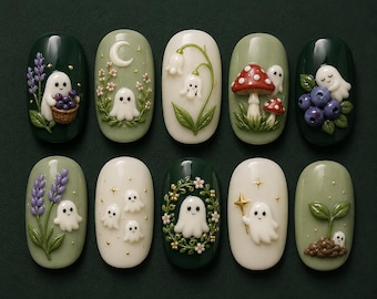 Faux ongles fantômes mignons, ongles champignons forêt cottagecore, ongles 3D myrtilles et fleurs sauvages, faux ongles courts réutilisables faits main à coller