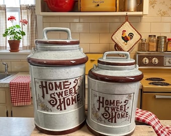 Vintage set van 2 HOME SWEET HOME-bewaarpotten voor koekjes met gespikkelde aardewerk