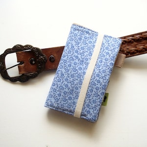 Hübsches Damen Portemonnaie, blaue Blumen und Spitze, iphone 7, boho, erdig, natur, samsung, iphone Hülle, Landhaus Chic