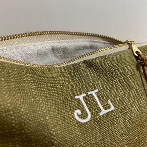 Personalized makeup bag bridesmaid gift, Gift for Wife, Gift for her, Green makeup bag, Bridal Party, Canvas Cosmetic Bag, Custom Initials,