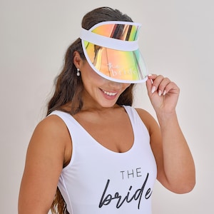 Holografisches Visier von Ginger Ray The Bride, Sonnenvisier für die Braut, Visier für den Junggesellinnenabschied, Accessoires für den Junggesellinnenabschied, Geschenk zur Brautparty