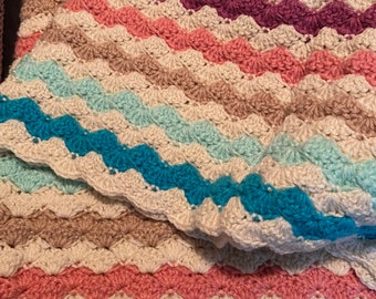 Vintage Afghan 57 x 44inches Shell Stitch