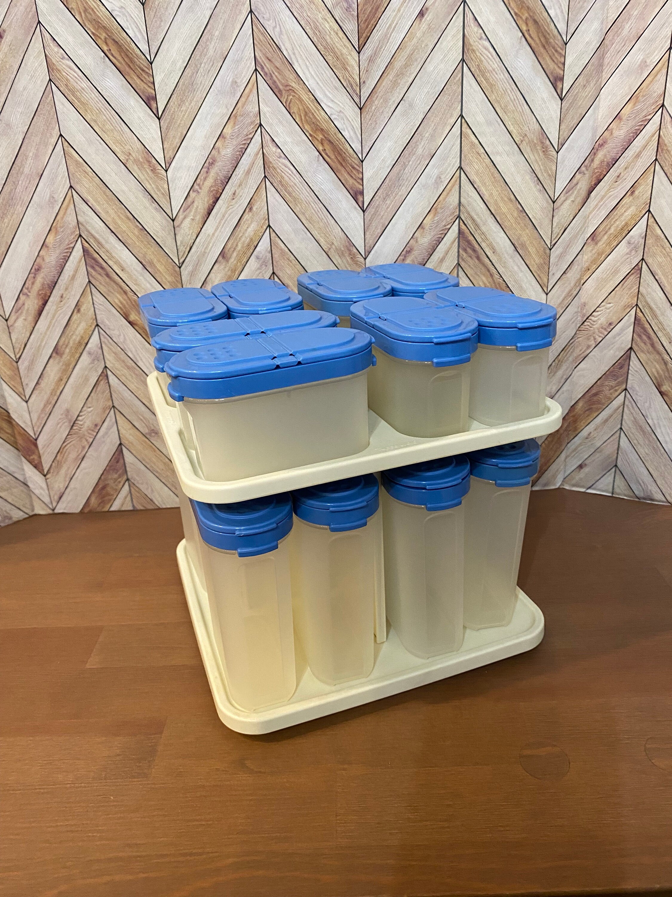 Vintage Tupperware Spinning Tiered Spice Rack #2164A With Blue Top