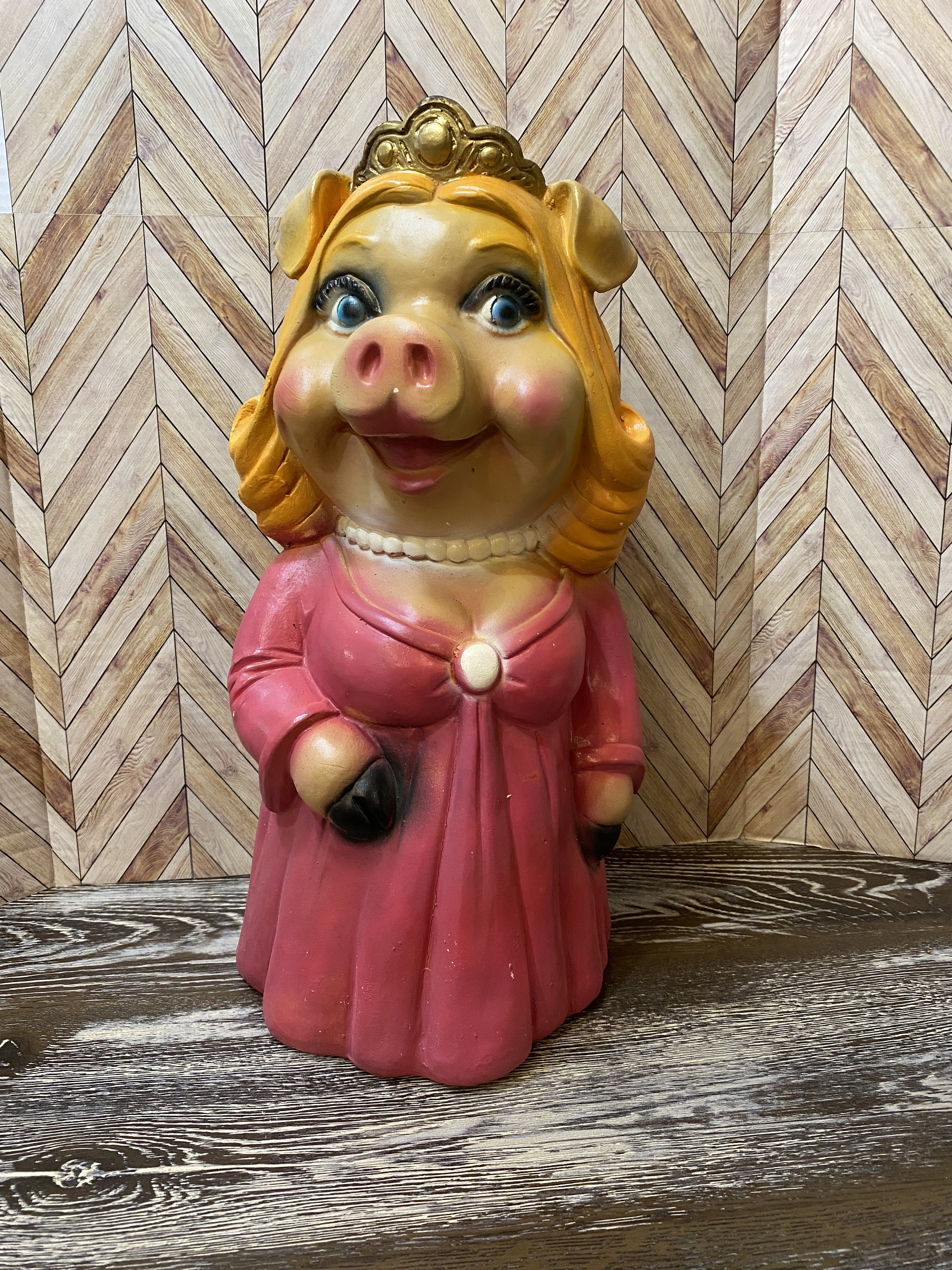 Vintage 1980 ATOZ Productions Miss Piggy Ceramic Coin Piggy