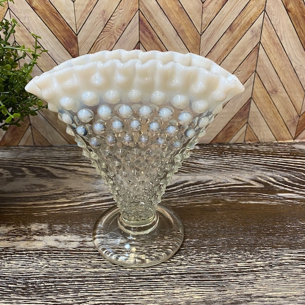 Vintage Fenton Opalescent Hobnail Glass Fan Vase Or Pitcher Vase