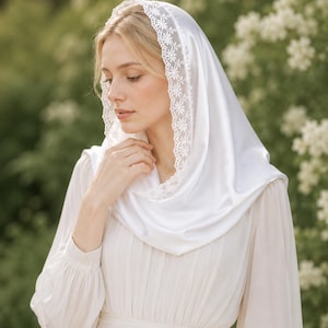 Voile de prière infini en satin avec bordure en dentelle, couvre-chef chrétien à enfiler pour l'église, la messe, la Divine Liturgie et la prière
