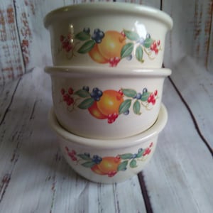 CorningWare Corelle Coordinates Abundance Stoneware Ramekins | Fruit Berry Peach Blueberry Patroon 7oz Set van 3