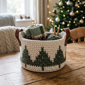 Cesta de ganchillo con forma de árbol de hoja perenne, patrón para organizador de hogar con temática de bosque (PDF)