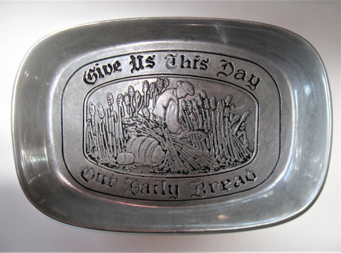 2 Vintage Wilton pewter serving trays round silver tray Etsy