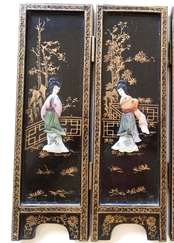 【はこぽす対応商品】 Lacquered Black Folding Antique Asian Carved 4 Screen, Table アンティーク雑貨