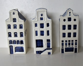SALE, Set of 3 large vintage ceramic Delftware Canal Houses,  6" tall, Designed by Elseva, made in Holland, blue and white canal house