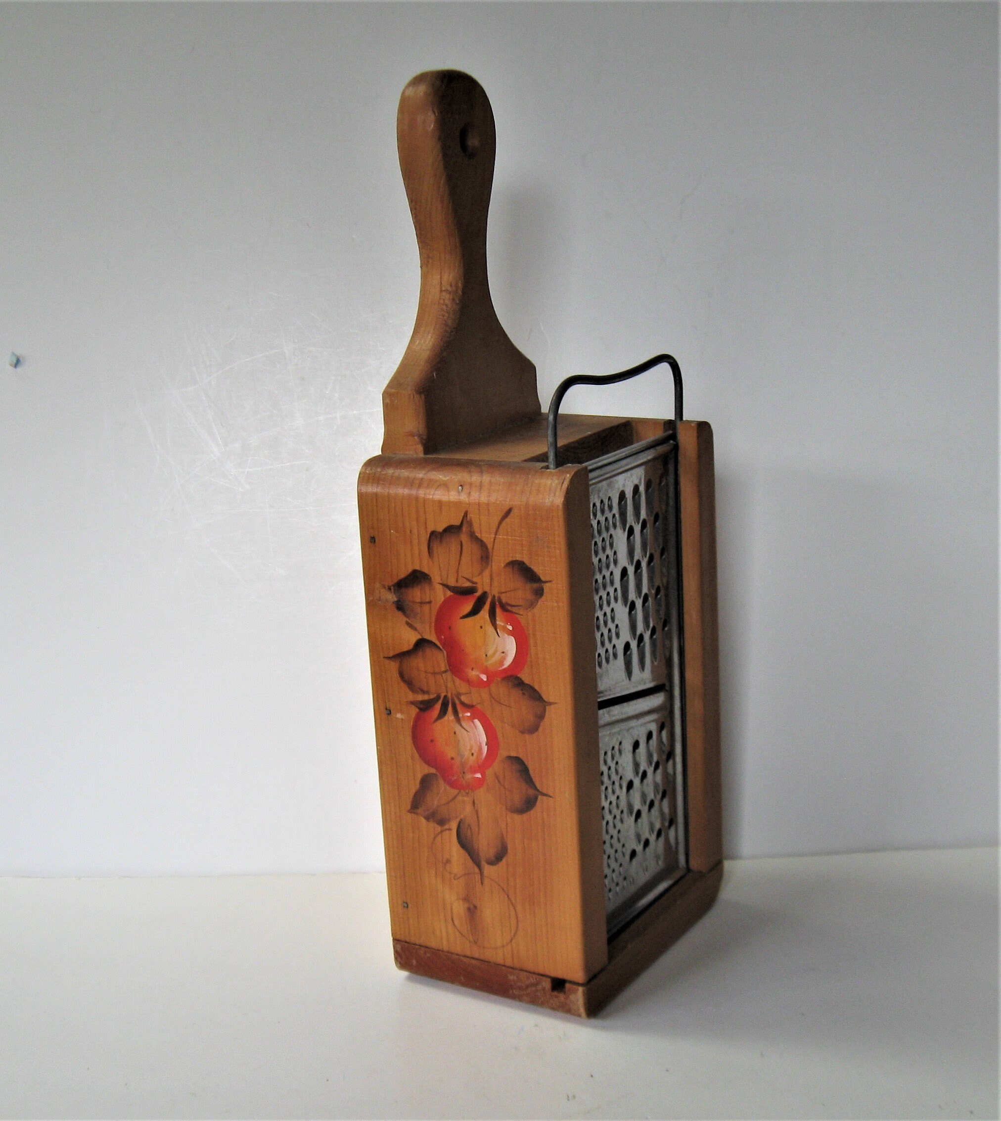 Vintage Wood Box Cheese Grater, 13 X 5 X 3 1/2, Hand Painted Flowers,  Rustic Farmhouse Kitchen Appliance, Wall Hanging, Sliding Grater 