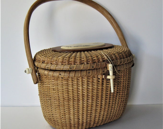 Vintage Barlow Nantucket Basket Purse, Sailboat and Lighthouse Ivorite