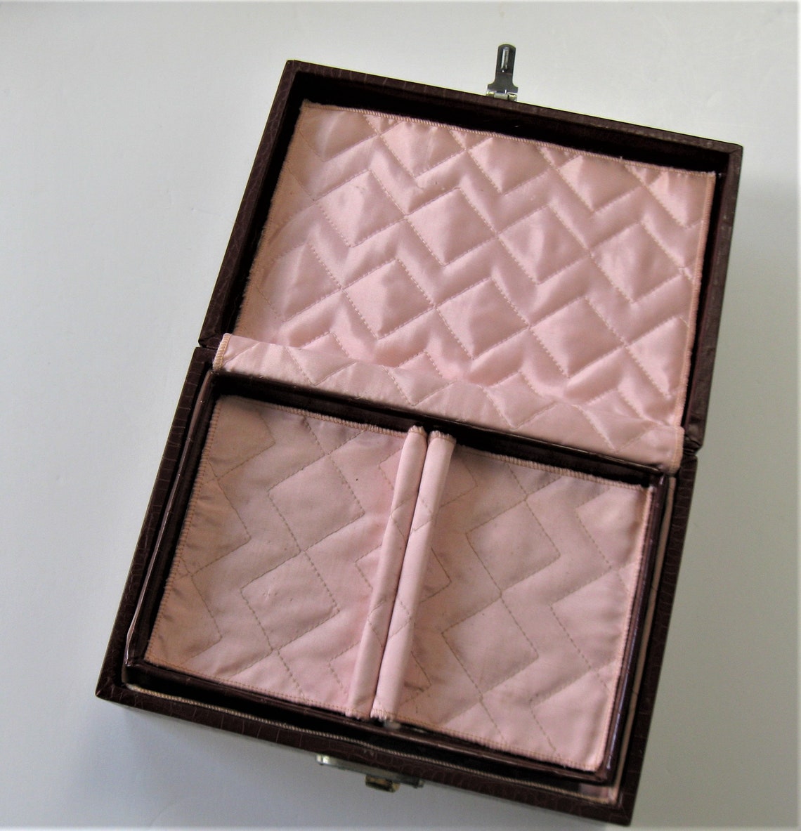 Vintage brown leather jewelry Box 10 x 7 x 3 1/2 tall Etsy