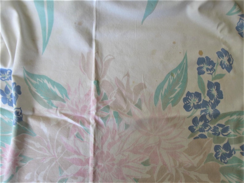 49 x 44 Retro linens floral gift idea prop Cutters rectangle Shabby cotton Mid Century Floral Tablecloth blue and turquoise