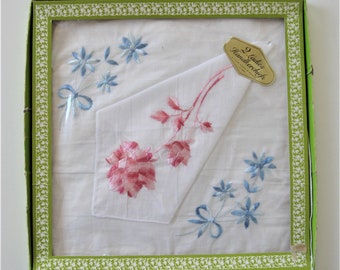 2 Vintage cotton linen ladies Handkerchiefs, Embroidered Hankies, blue and pink floral handkerchiefs, original box, Wedding, stage prop,