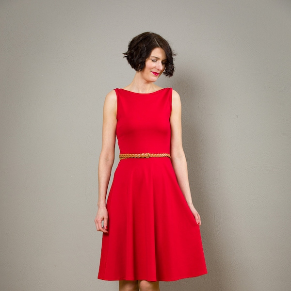 Festive red dress with a cutout back - Tiffany