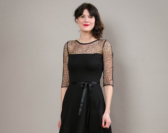 Kleines Schwarzes - Elegantes Kleid in schwarz mit einer Passe aus schwarzem Punktetüll - Luna