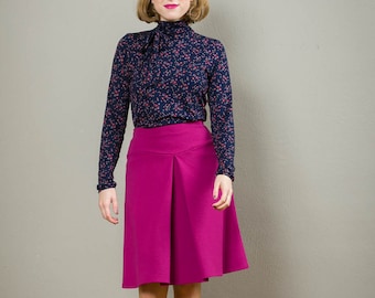 Skirt"Berlin Calling", in  berry