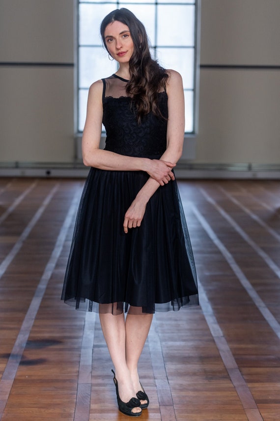 Short black dress with tulle cheap skirt