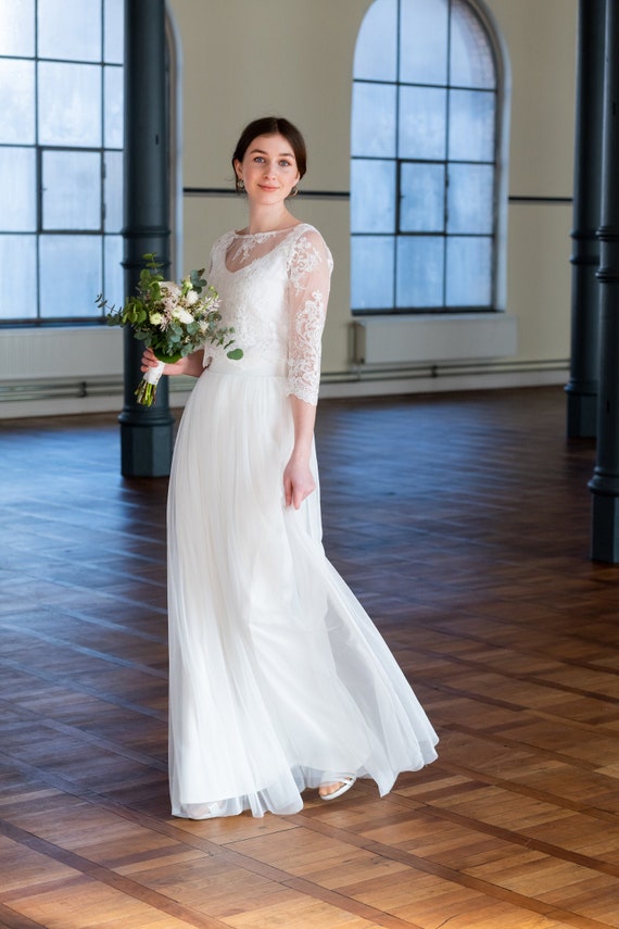 Floor length Creamy White Bridal Skirt With Fine Tulle Wanda Etsy Ireland