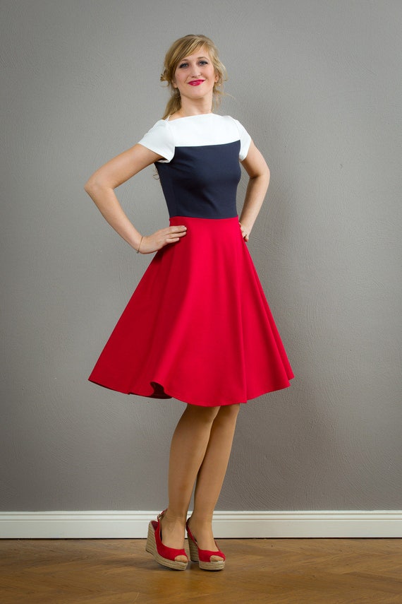 Vestido con falda de plato y escote submarino Betty Etsy Mexico