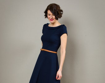 Elegant dark blue dress with collar and circle skirt - Malva