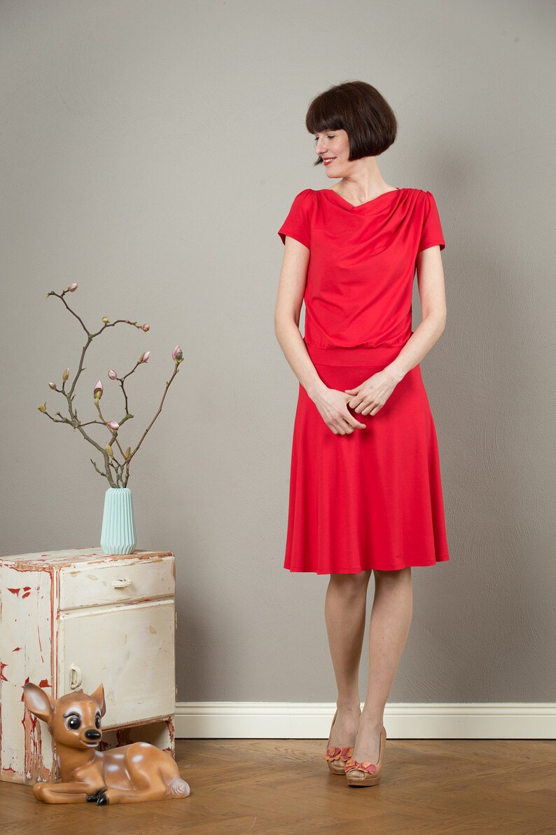 Kleid in rot Sibel Bild 4