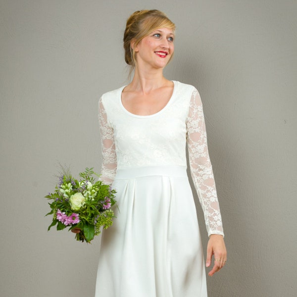 Kurzes modernes Brautkleid mit Faltenrock und Spitze - Helena